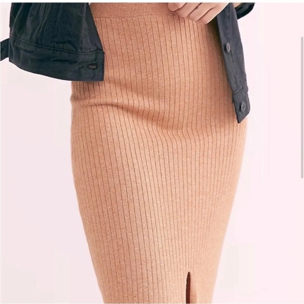 Free People Skyline Camel Ribbed Knit Midi Pencil Skirt Front Slit Size S